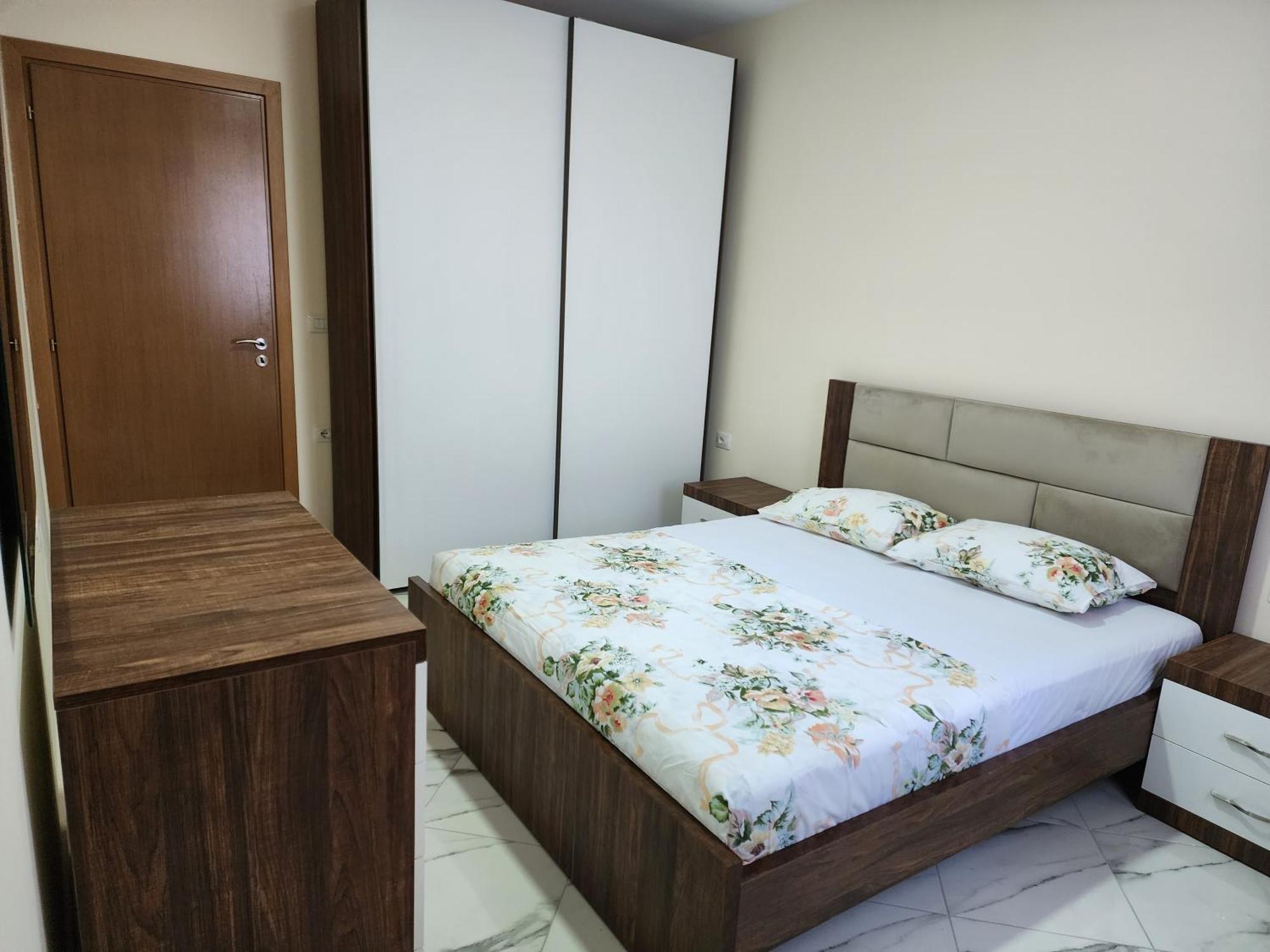 E.i.r Apartamento Vlorë